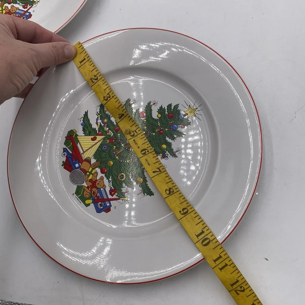Set Of 2 Cuthbertson American Christmas Tree  Dinner Plates‎ 10 1/4